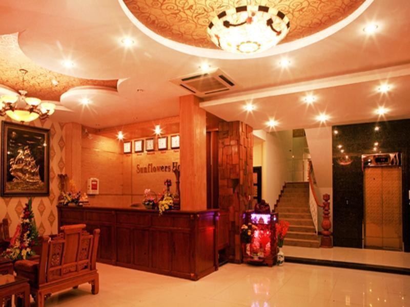 Sunflowers Hotel Airport Ho Chi Minh City Exterior photo