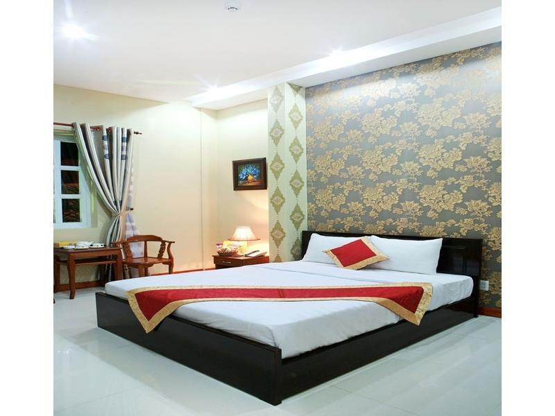 Sunflowers Hotel Airport Ho Chi Minh City Exterior photo