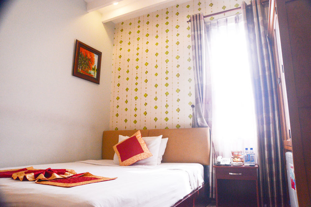Sunflowers Hotel Airport Ho Chi Minh City Exterior photo