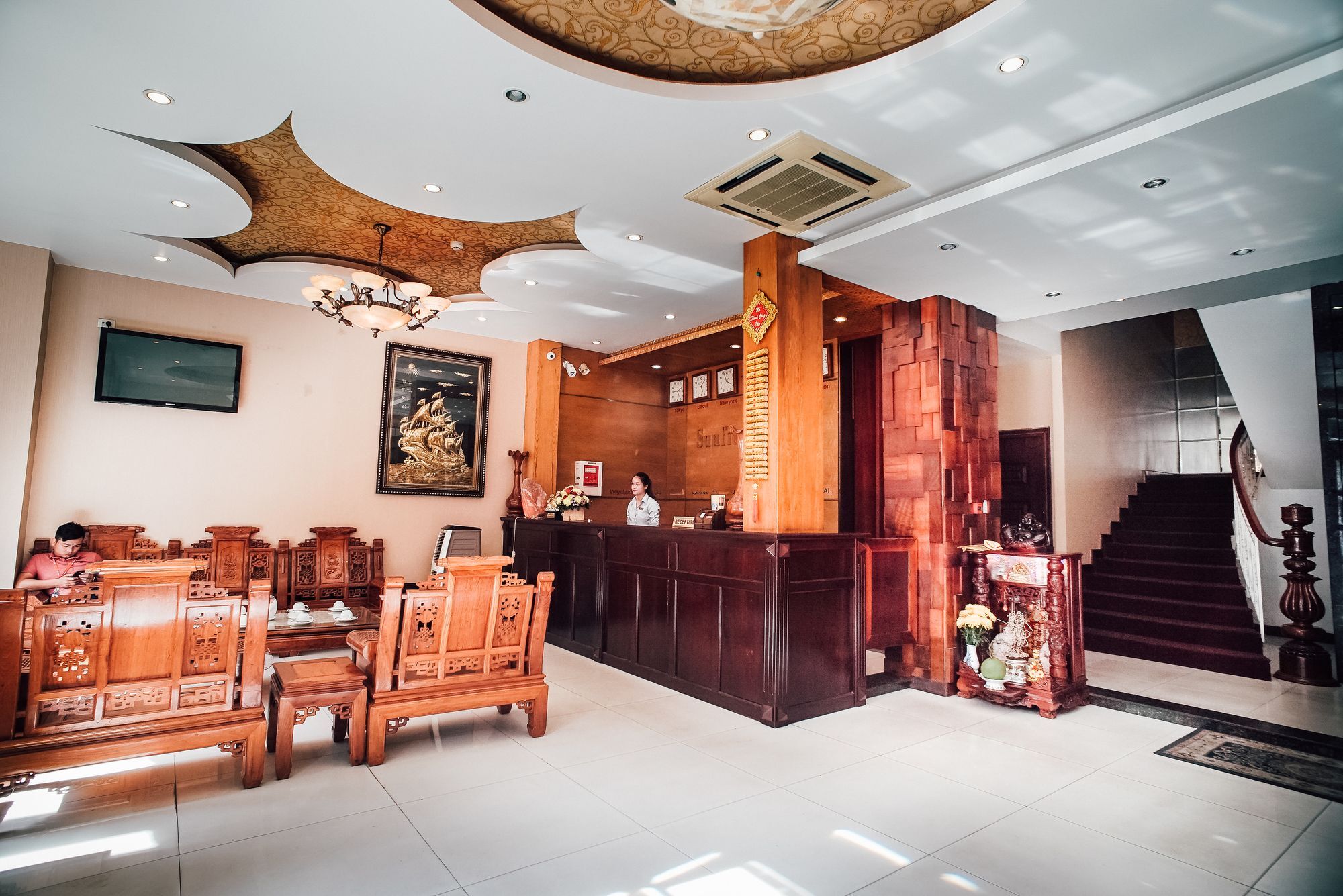Sunflowers Hotel Airport Ho Chi Minh City Exterior photo